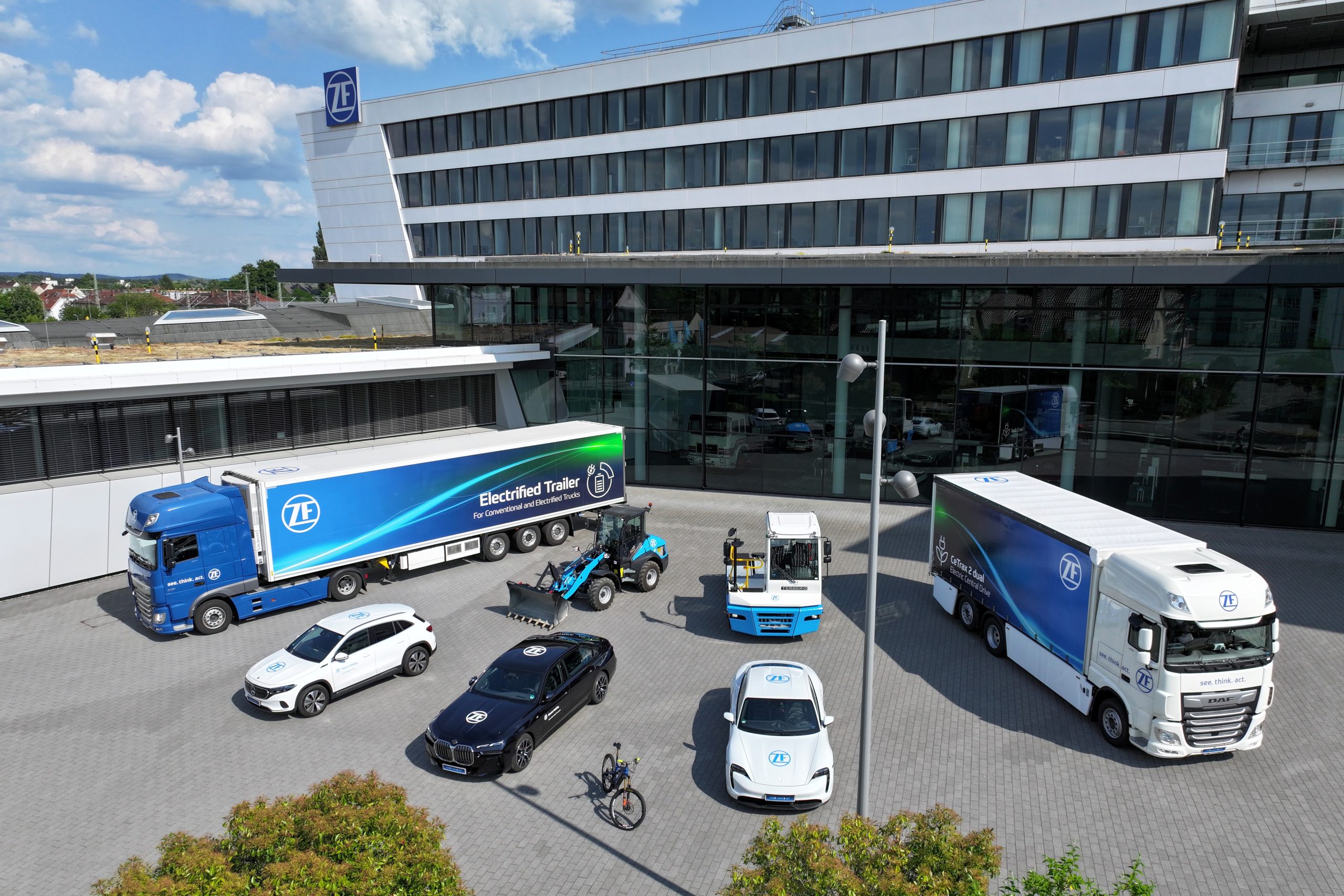 Smaller, lighter, more powerful: ZF presents new e-drives for passenger  cars and commercial vehicles - ZF